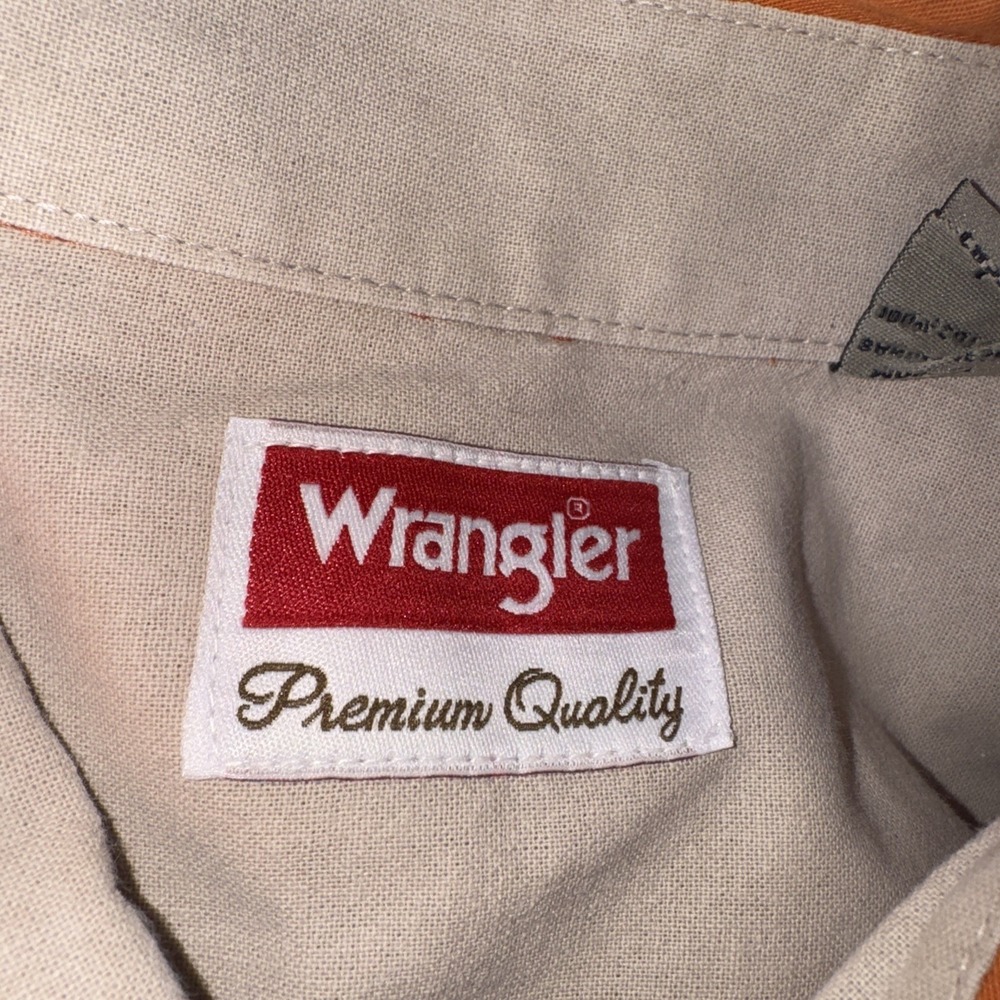 Wrangler Casual Button Down Shirt Classic Fit - Picture 5 of 7